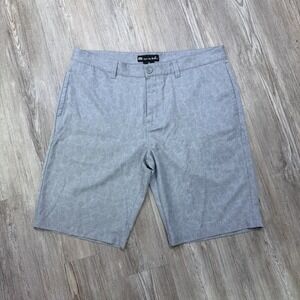Travis Mathew Mens 38 Turtle Bay Shorts Gray
